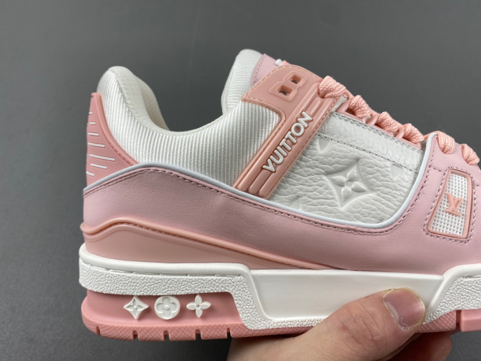 L1VV TRAINER