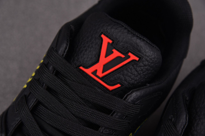 L1VV TRAINER