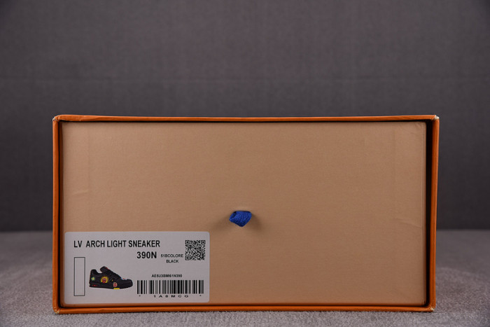 L1VV TRAINER