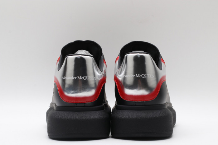 ALEXANDER MCQUEEN Sneaker