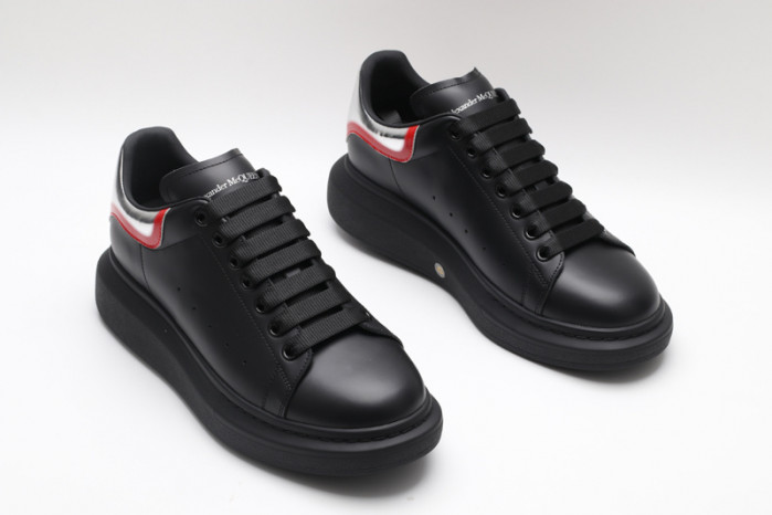 ALEXANDER MCQUEEN Sneaker