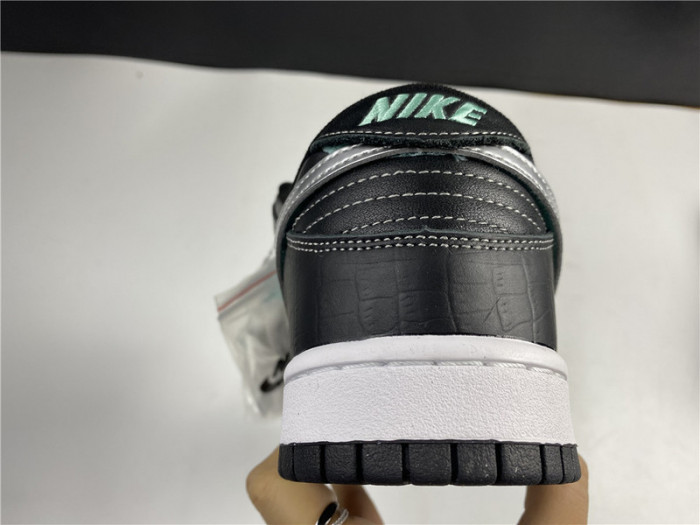 nike sb dunk low Di*m*nd supply co black Di*m*nd bv1310-001