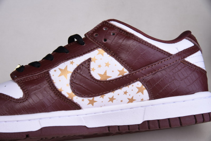 Nike SB Dunk Low DH3228-100