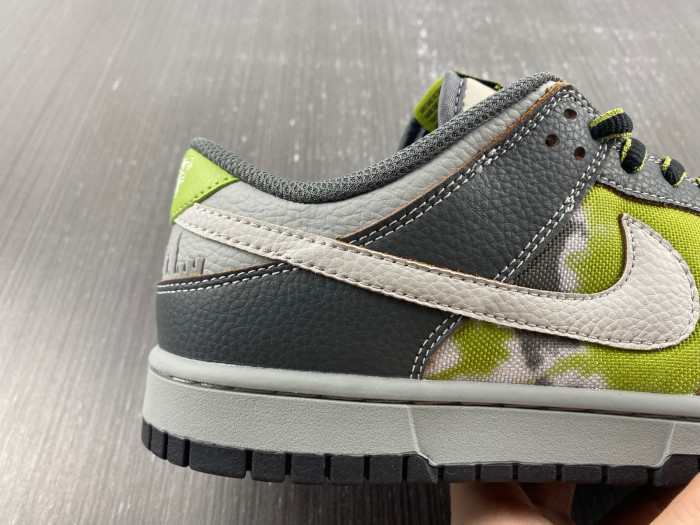 HUF x Nike SB Dunk Low “Wait, What!?”